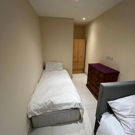 Lovely Dublin Home - Just 15 Mins To City Centre Exteriör bild