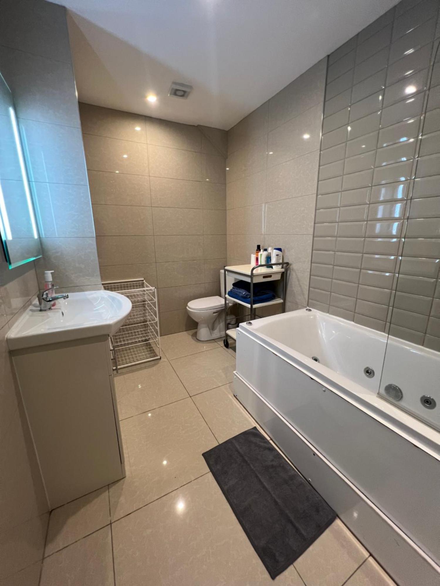Lovely Dublin Home - Just 15 Mins To City Centre Exteriör bild