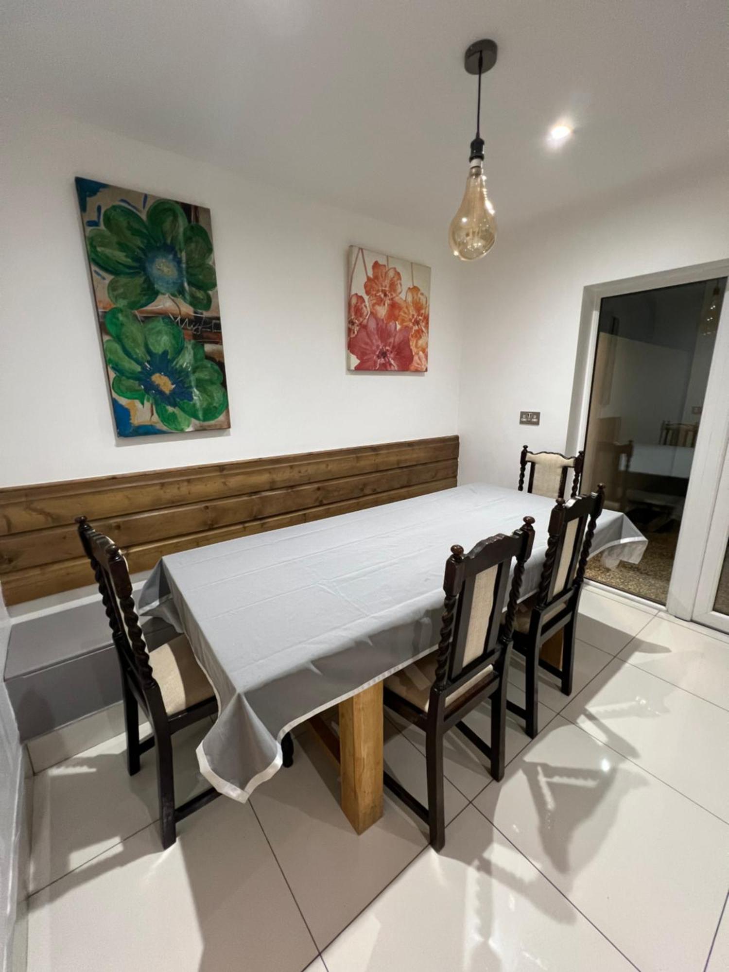 Lovely Dublin Home - Just 15 Mins To City Centre Exteriör bild